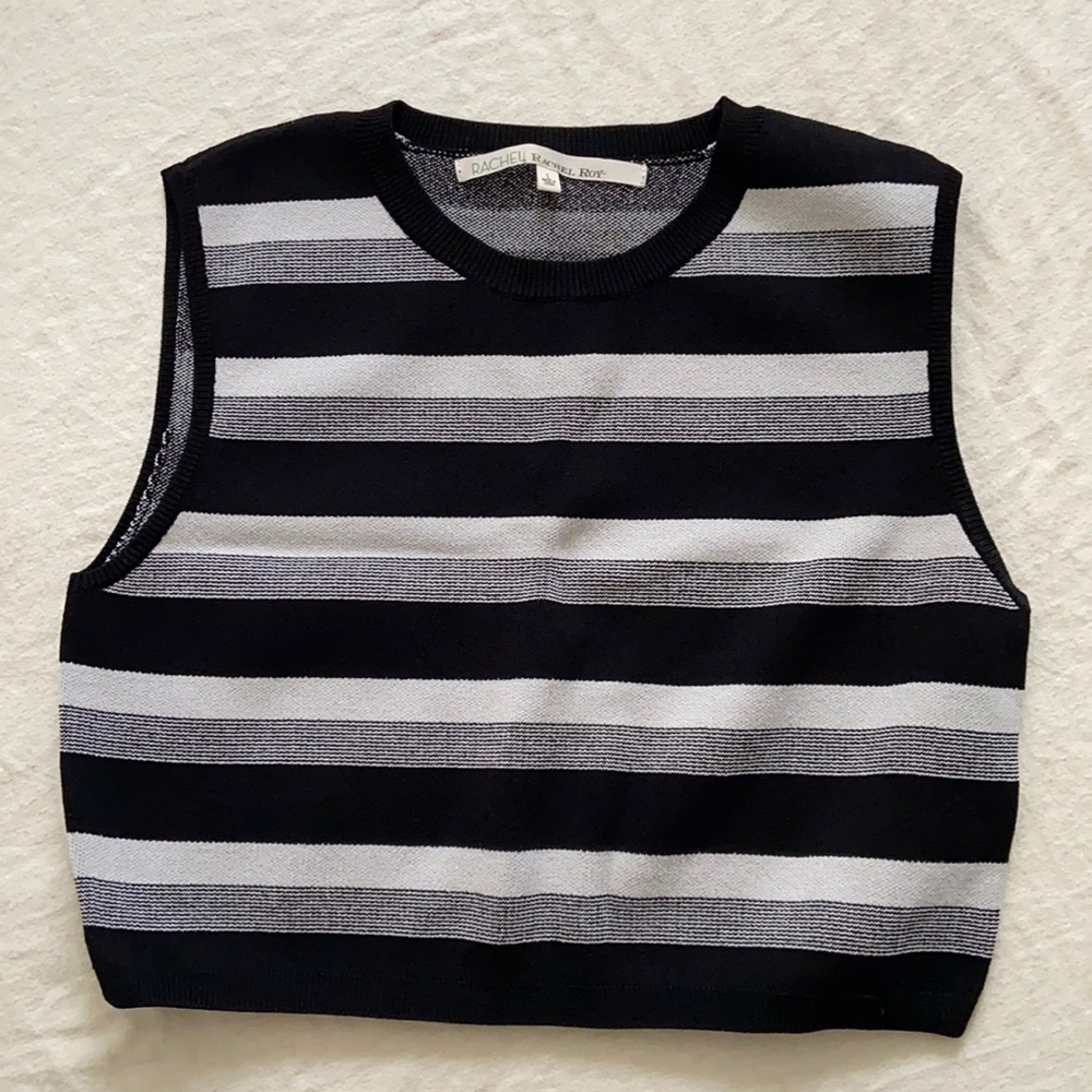Striped cropped sleeveless knit top